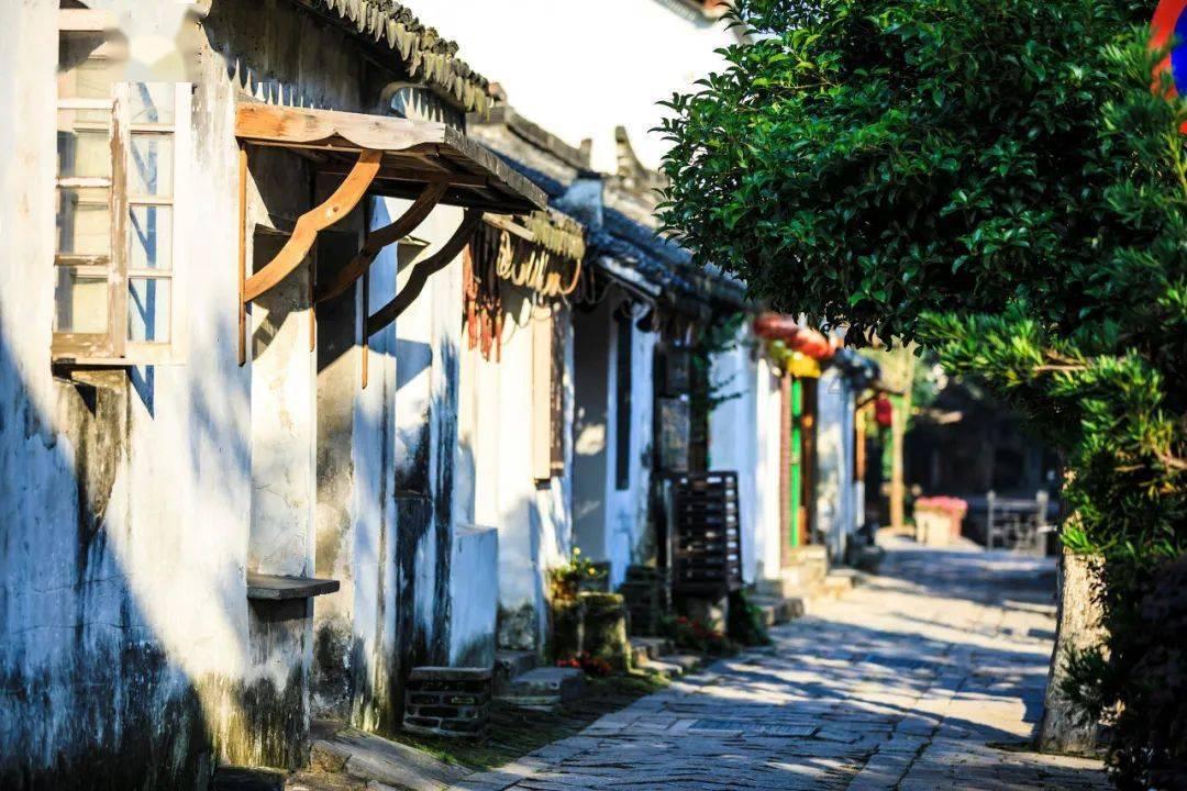 连线省两会丨省十四届人大二次会议湘潭代表团举行第六次全体会议